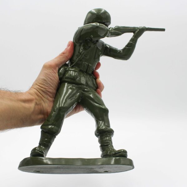 Peacekeepers Rifle Pop Color (Green) - Image 5